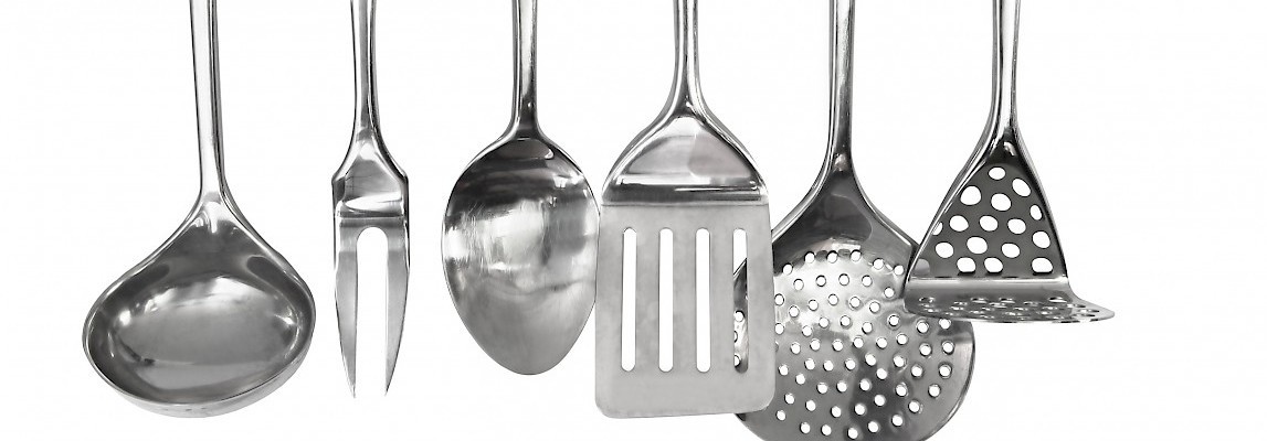 hanging utensils